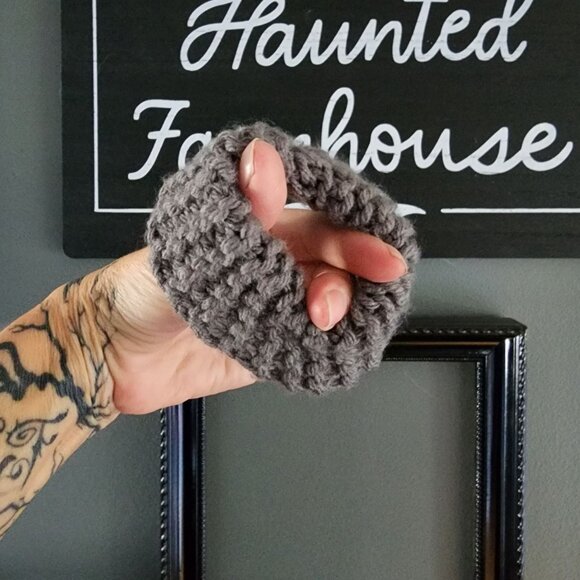 Knit Hair Scrunchie, Gray, Handknit Ponytail Holder, "Storm Cloud" Hair Tie Band - Picture 5 of 10